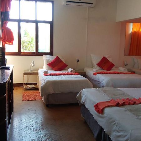 Marumadi Planeta Mocambique S. Vincente de Paulo Extérieur photo